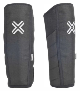 Fuse Alpha Whip shin guards | Black