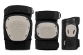 rekd-shield-triple-pad-set-ochraniacze-kolan-lokci-knie-ellenbogen-handgelenkschoner (1).webp