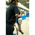 core-skate-pads-ochraniacze-protektoren-black-white (2).webp