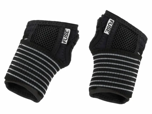 fuse-alpha-pro-skate-wrist-guards-ochraniacze-nadgarstkow-handgelenkschoner-chranice-zapesti  (1).webp