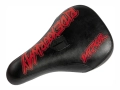 dartmoor-fatty-pivotal-mtb-dirt-siodelko-siodlo-sattel-sedlo-seat-black-red-devil.webp
