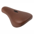 sunday-badge-pivotal-bmx-siodelko-sattel-sedlo-seat-brown (5).webp