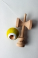 Kendama_Sweets_EMERALDS_CITRINE_05_rmdbike_.jpg
