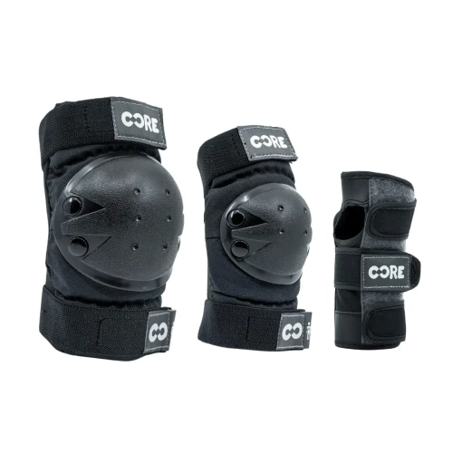 core-junior-triple-pad-set-ochraniacze-kolan-lokci-knie-ellenbogen-handgelenkschoner-black (1).webp