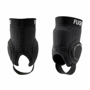 Fuse R Alpha Classic chrániče kotníků | Black