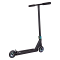 striker-essential-hulajnoga-wyczynowa-stunt-scooter-freestyle-kolobezka-black-neochrome (3).webp