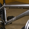sunday-scout-20-21tt-bmx-rower-fahrrad-rad-kolo-metallic-dark-silver (18).webp