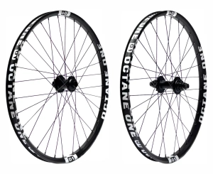 Octane One Solar Pro Single 26" zapletená kola MTB Dirt | Black